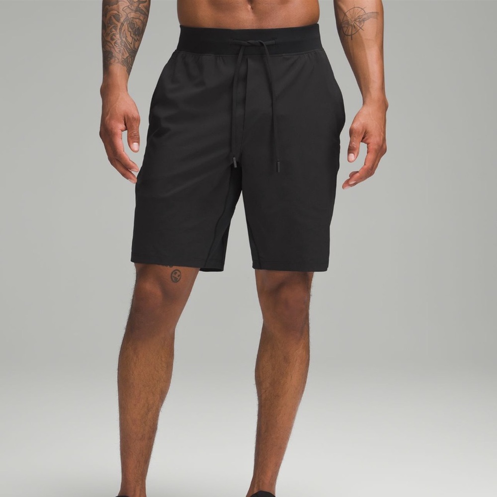 Lululemon THE Shorts - 9" Inseam, Size Medium, Black Training Essential